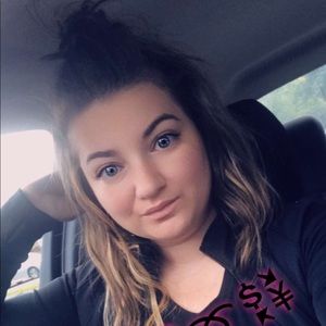 Meet your Posher, Veronica